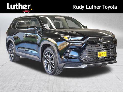 2025 Toyota Grand Highlander Hybrid Limited MAX