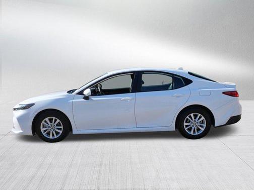 Ice Cap 2026 Toyota Camry LE