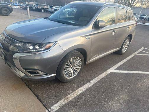 2019 Mitsubishi Outlander PHEV GT