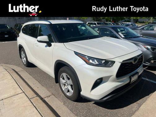 2020 Toyota Highlander LE
