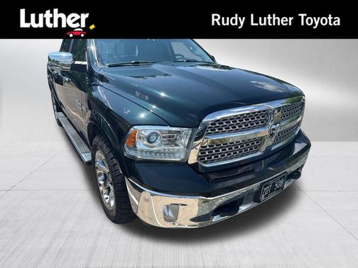 Black Forest Green Pearlcoat 2017 RAM 1500 Laramie