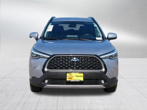 2022 Toyota Corolla Cross XLE