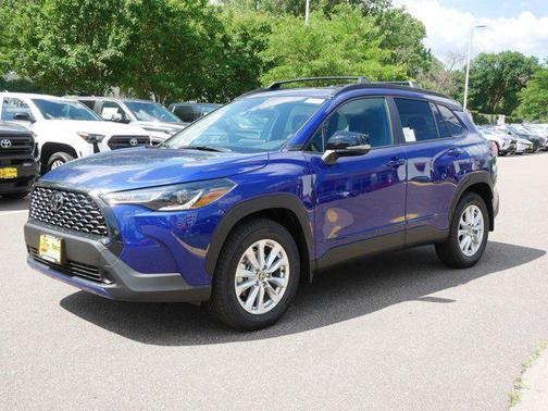 2025 Toyota Corolla Cross LE