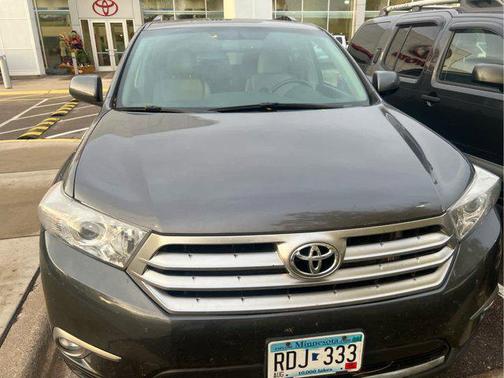 2012 Toyota Highlander SE