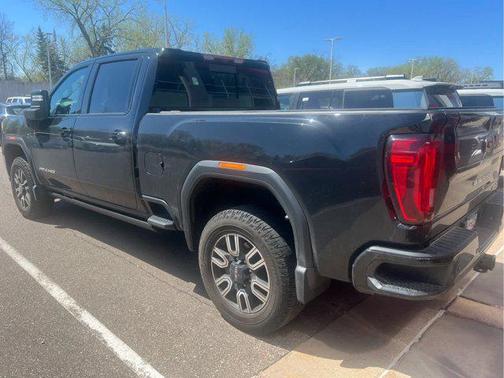 Ebony Twilight Metallic 2022 GMC Sierra 2500 AT4