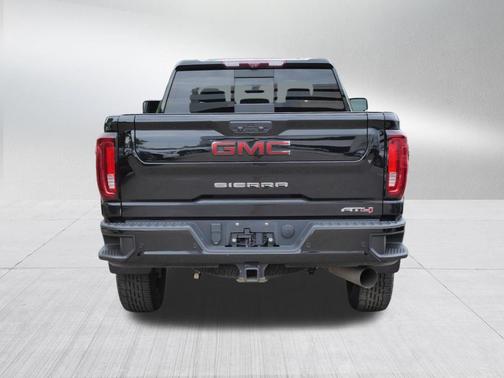 Ebony Twilight Metallic 2022 GMC Sierra 2500 AT4