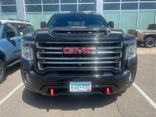 Ebony Twilight Metallic 2022 GMC Sierra 2500 AT4