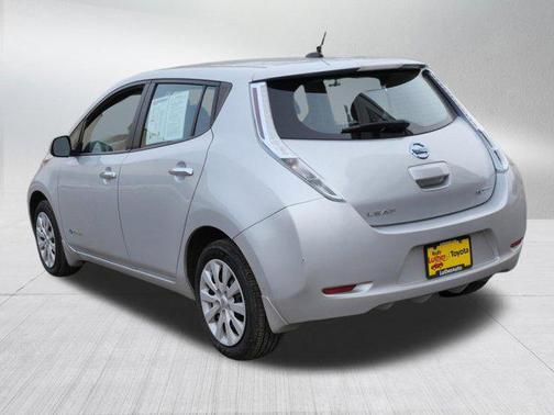 Brilliant Silver 2013 Nissan Leaf S