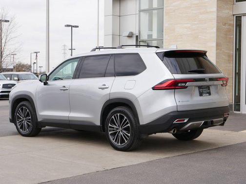 2024 Toyota Grand Highlander Hybrid Limited MAX