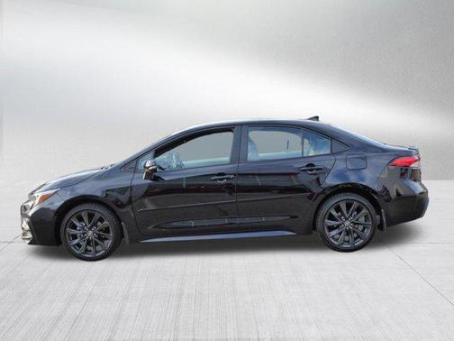 Midnight Black Metallic 2024 Toyota Corolla SE