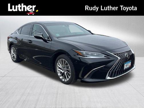 Obsidian 2023 Lexus ES 300h Ultra Luxury