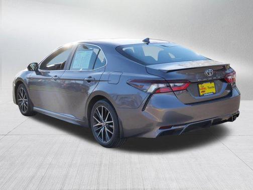 Predawn Gray Mica 2024 Toyota Camry SE