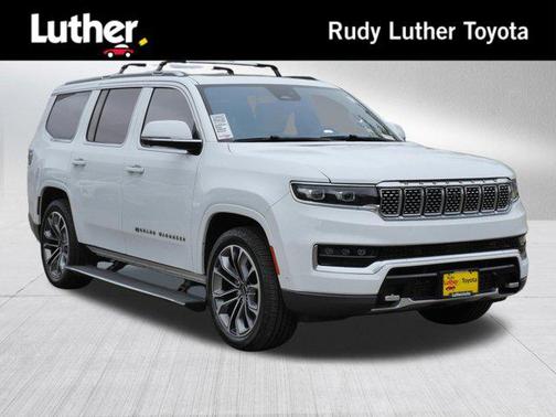 Bright White Clearcoat 2022 Jeep Grand Wagoneer Series III 4x4