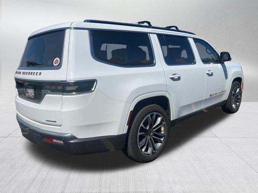 Bright White Clearcoat 2022 Jeep Grand Wagoneer Series III 4x4