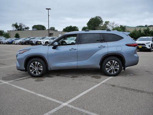 2020 Toyota Highlander Hybrid XLE