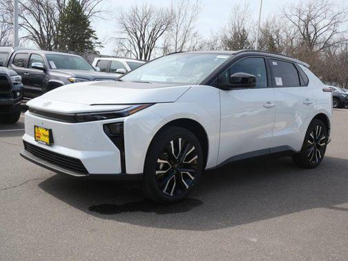 Wind Chill Pearl w/Midnight Black Metallic Roof 2026 Toyota bZ Limited