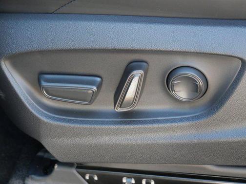 Wind Chill Pearl w/Midnight Black Metallic Roof 2026 Toyota bZ Limited