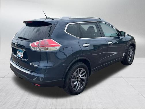 Arctic Blue Metallic 2016 Nissan Rogue SL