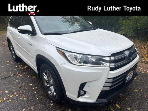 2019 Toyota Highlander Hybrid Platinum