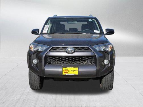 Magnetic Gray Metallic 2018 Toyota 4Runner SR5