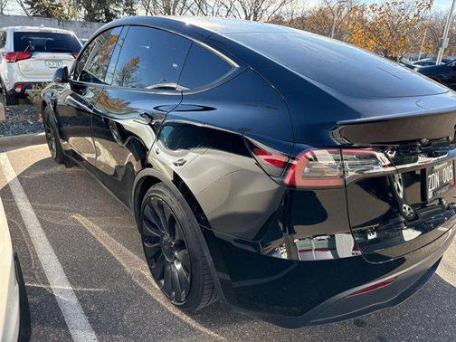 2024 Tesla Model Y Performance Dual Motor All-Wheel Drive