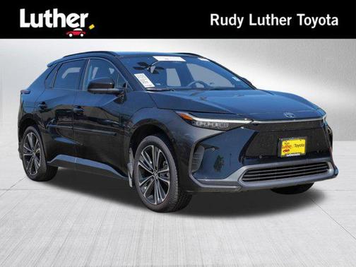 2024 Toyota bZ4X Limited