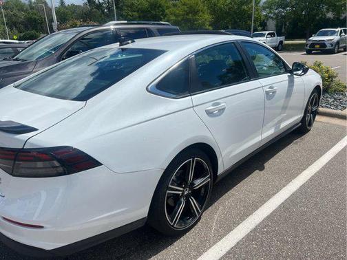 2024 Honda Accord Hybrid Base
