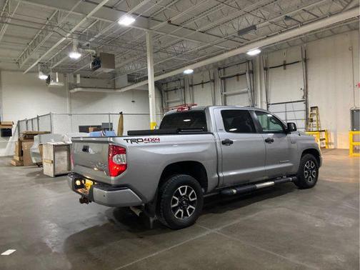 2016 Toyota Tundra SR5