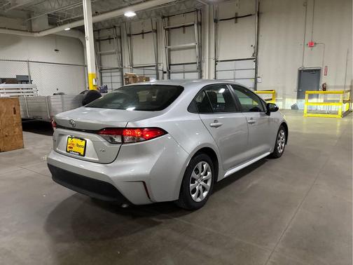 Classic Silver Metallic 2024 Toyota Corolla LE
