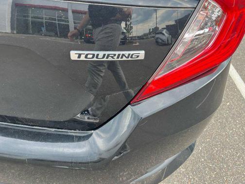 2017 Honda Civic Touring