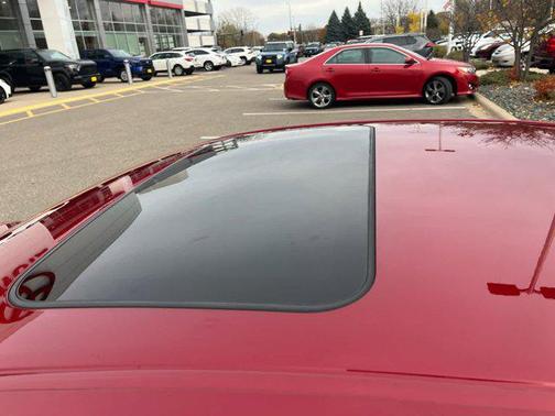 2025 Lexus ES 300h F SPORT Design