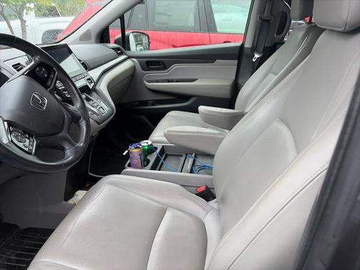 Modern Steel Metallic 2019 Honda Odyssey EX-L