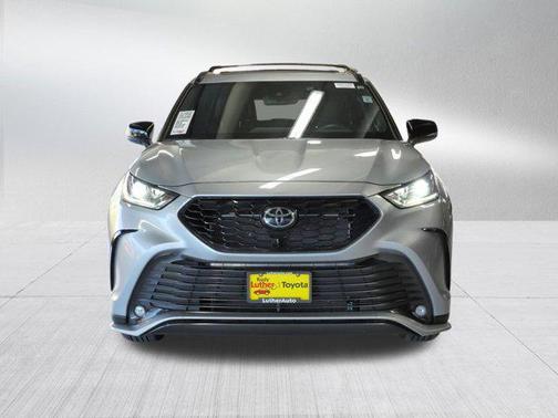 2025 Toyota Highlander XSE