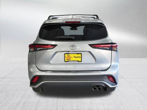 2025 Toyota Highlander XSE