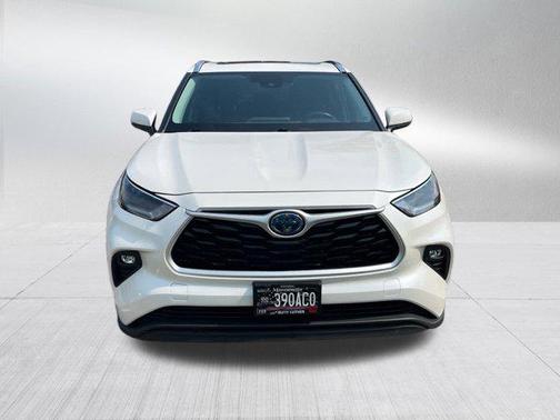 2021 Toyota Highlander Hybrid XLE