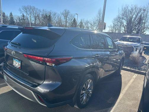 2020 Toyota Highlander Platinum