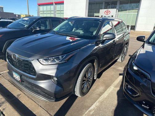 2020 Toyota Highlander Platinum