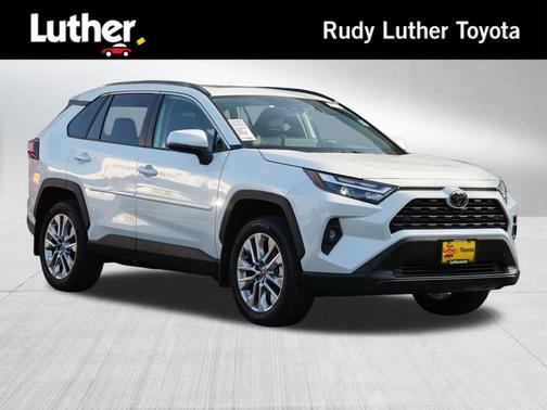 Wind Chill Pearl 2025 Toyota RAV4 XLE Premium