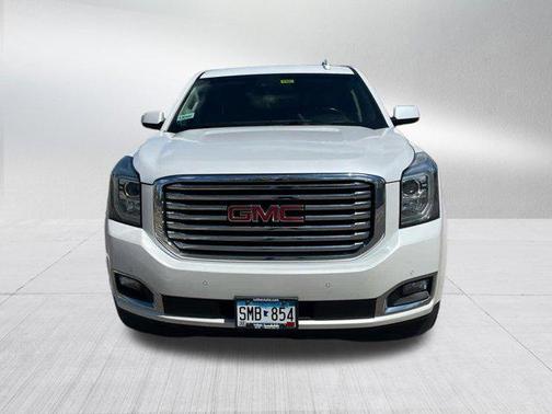White Frost Tricoat 2017 GMC Yukon SLT