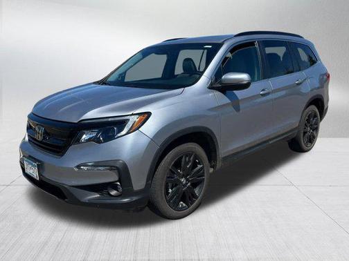 Lunar Silver Metallic 2022 Honda Pilot AWD Special Edition