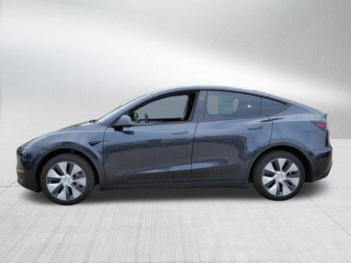 2024 Tesla Model Y Long Range Dual Motor All-Wheel Drive