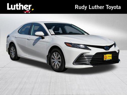 2022 Toyota Camry LE