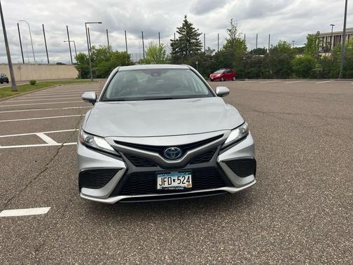 Celestial Silver Metallic 2022 Toyota Camry XSE