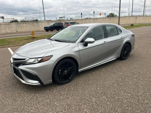 Celestial Silver Metallic 2022 Toyota Camry XSE