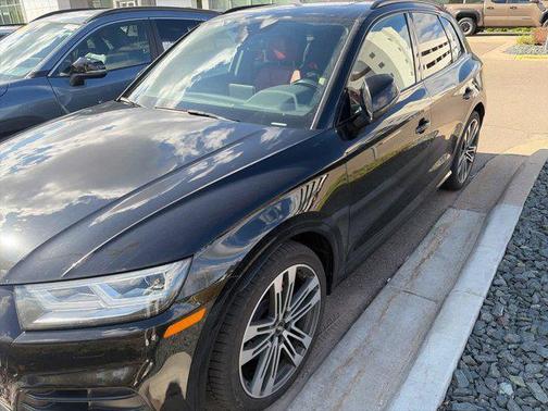 Mythos Black Metallic 2019 Audi SQ5 3.0T Premium Plus
