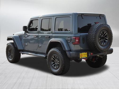 Anvil Clearcoat 2025 Jeep Wrangler Rubicon