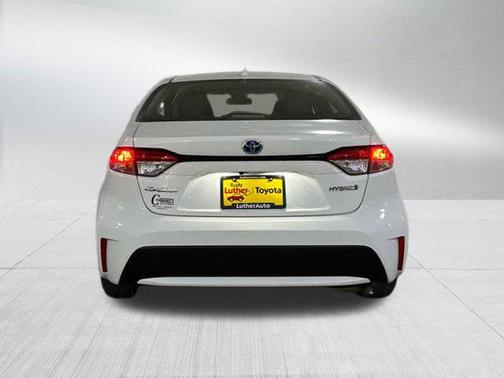 2022 Toyota Corolla Hybrid LE