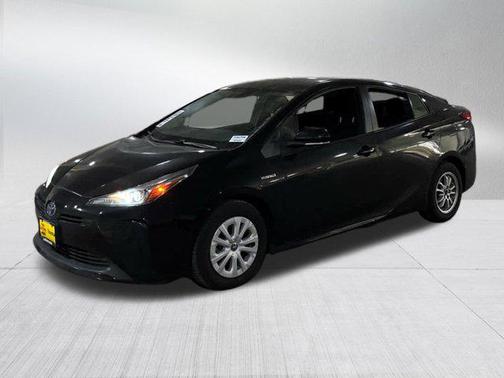 2022 Toyota Prius LE