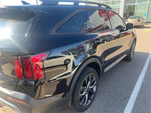 2022 Kia Sorento EX