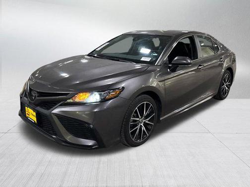 Predawn Gray Mica 2023 Toyota Camry SE